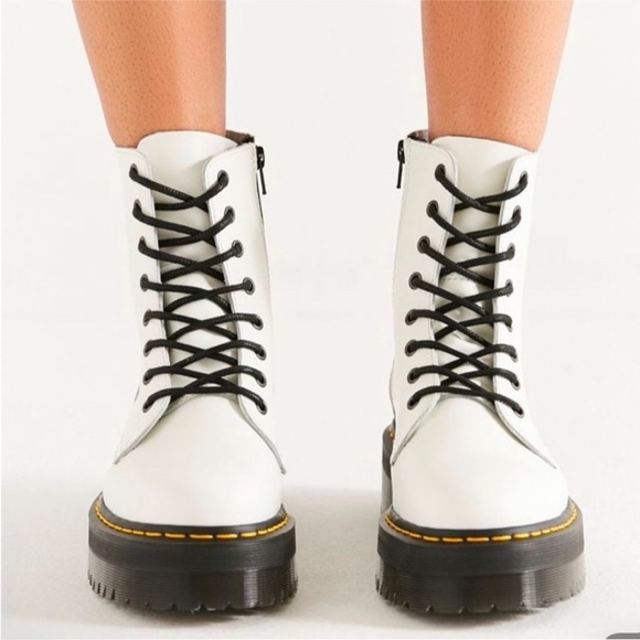 Dr Martens Jadon Boot Smooth Leather Platforms in White - Picture 2 of 6